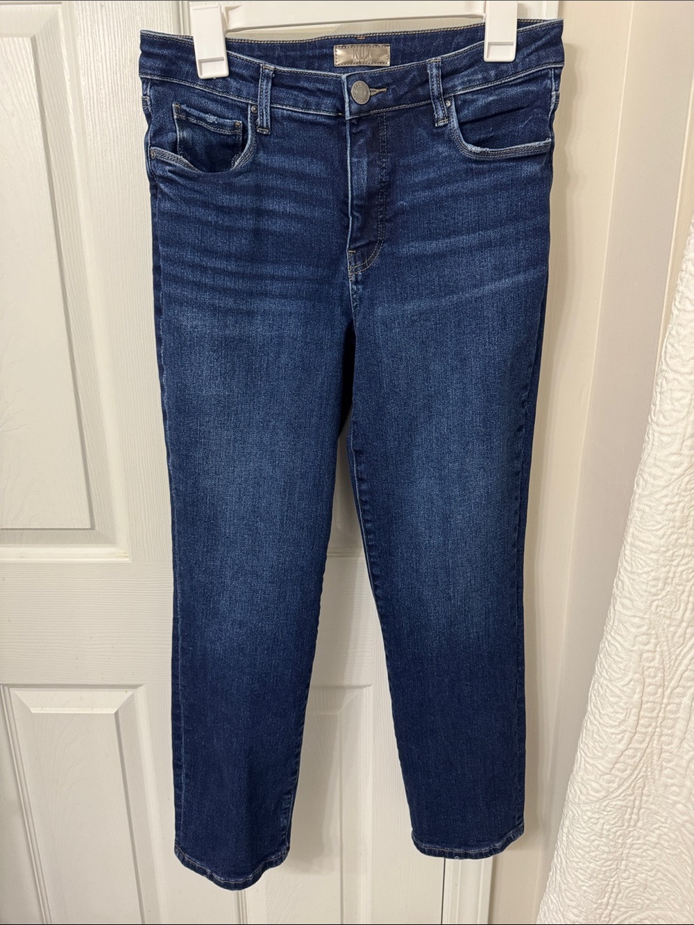 KUT from the Kloth Dark Blue Ankle Crop - REESE FAB AB ANKLE STRAIGHT LEG